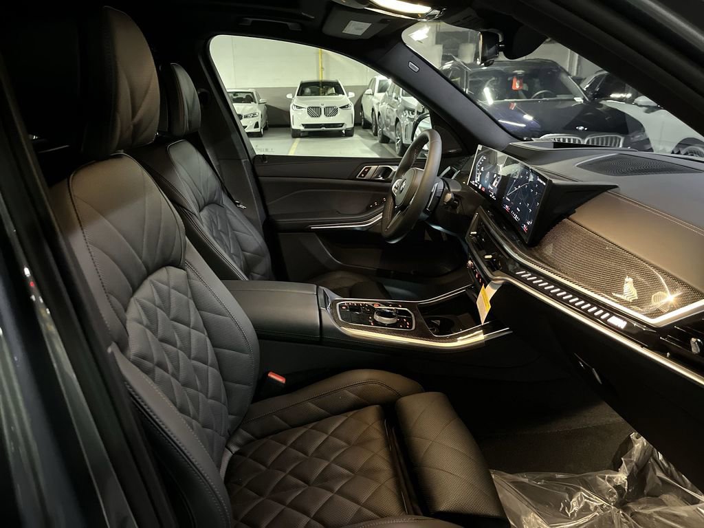 New 2026 BMW X5 M60i image 25