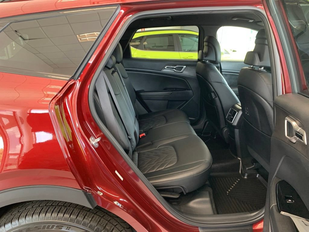 Used 2023 Kia Sportage X-Line AWD/4WD image 17