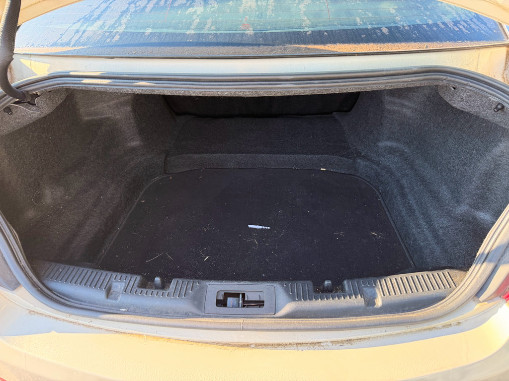 Used 2016 Lincoln MKS AWD w/ Equipment Group 101A image 9
