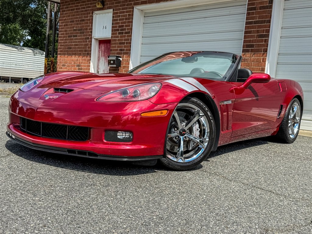 Used 2010 Chevrolet Corvette Grand Sport w/ Preferred Equipment Group RWD image 6