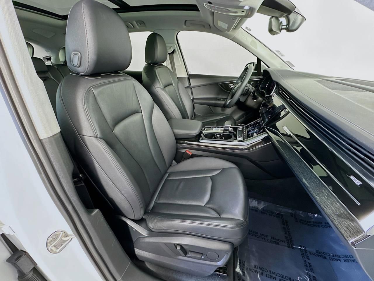 Used 2023 Audi Q7 3.0T Premium Plus AWD/4WD image 34