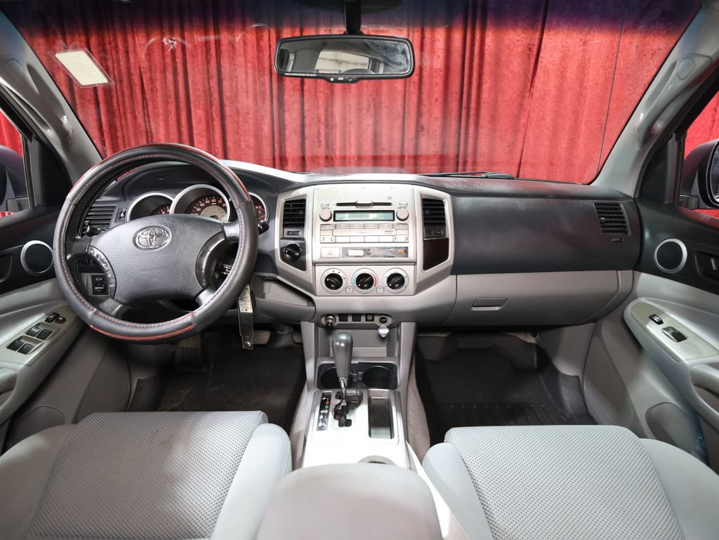 Used 2011 Toyota Tacoma 4x4 Double Cab w/ TRD Sport Pkg image 15