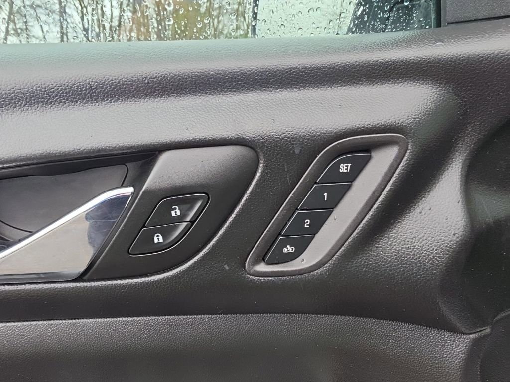 Used 2018 GMC Acadia SLT AWD/4WD image 22