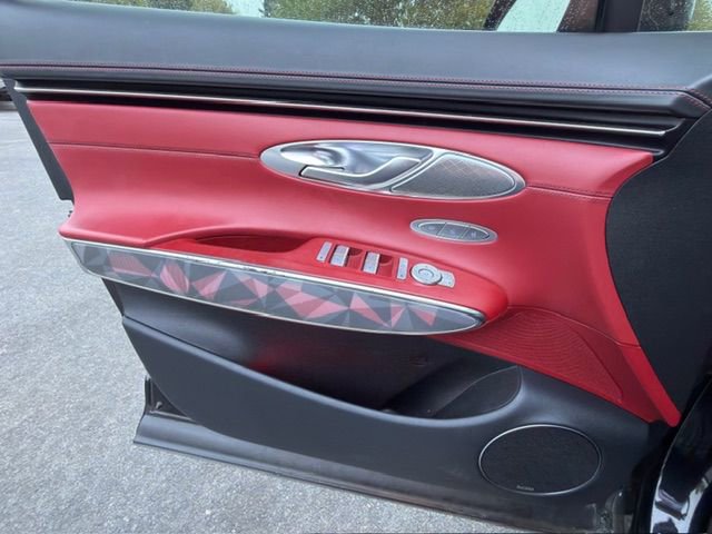 Used 2022 Genesis GV70 3.5T Sport w/ Sport Advanced Package image 9