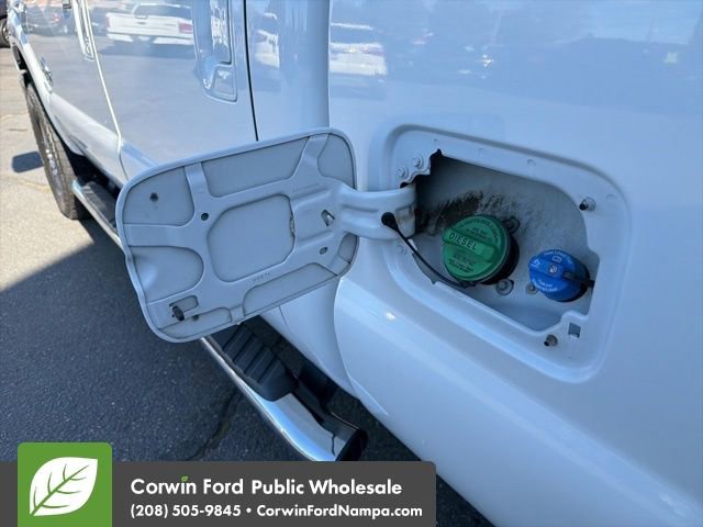 Used 2015 Ford F250 Lariat w/ Lariat Interior Package AWD/4WD image 10