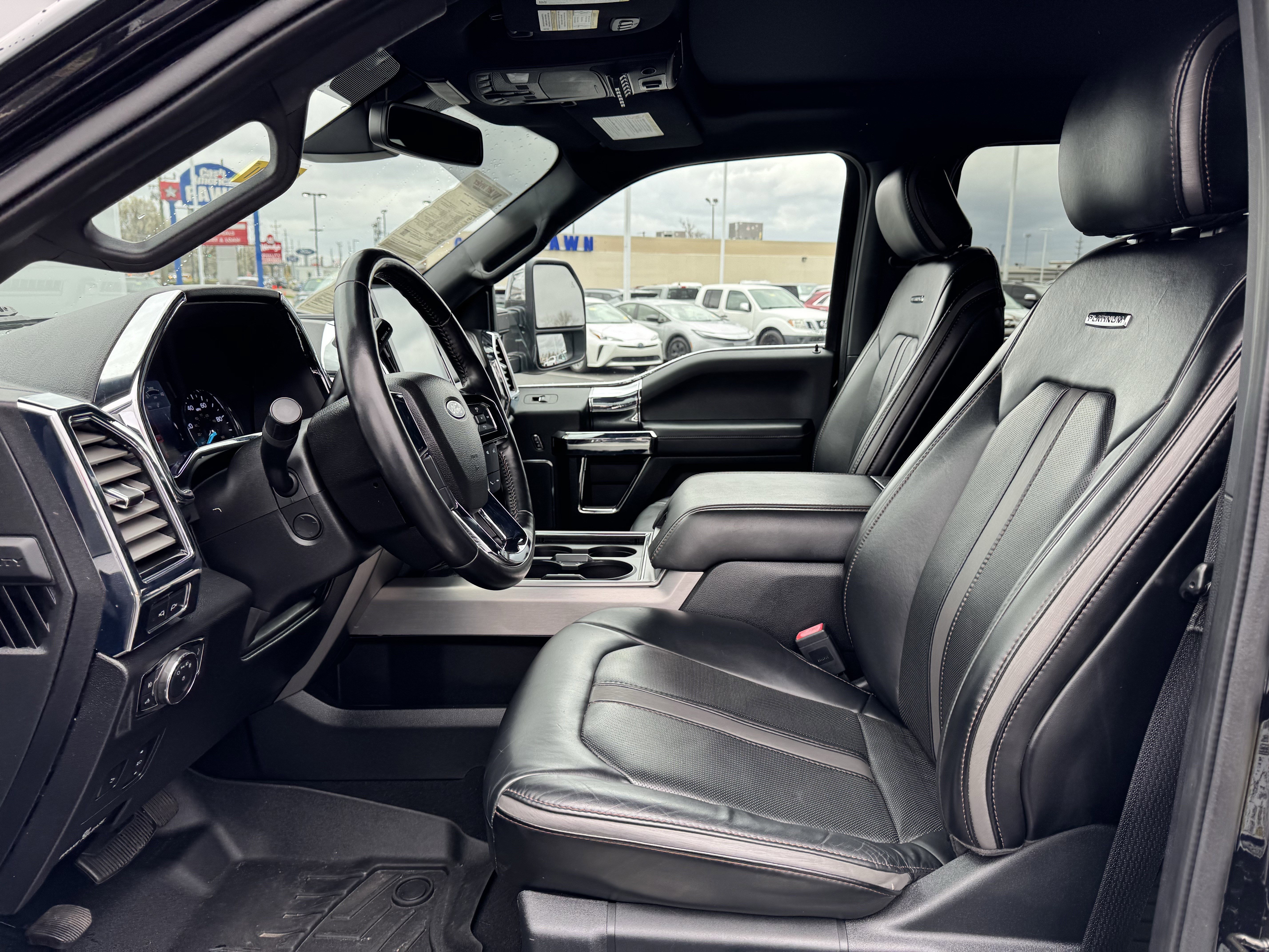 Used 2019 Ford F450 Platinum w/ Platinum Ultimate Package image 25