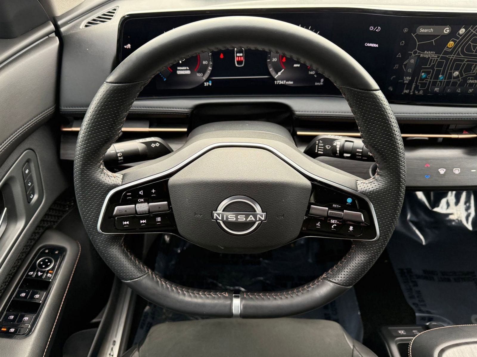 Used 2023 Nissan Ariya AWD image 16