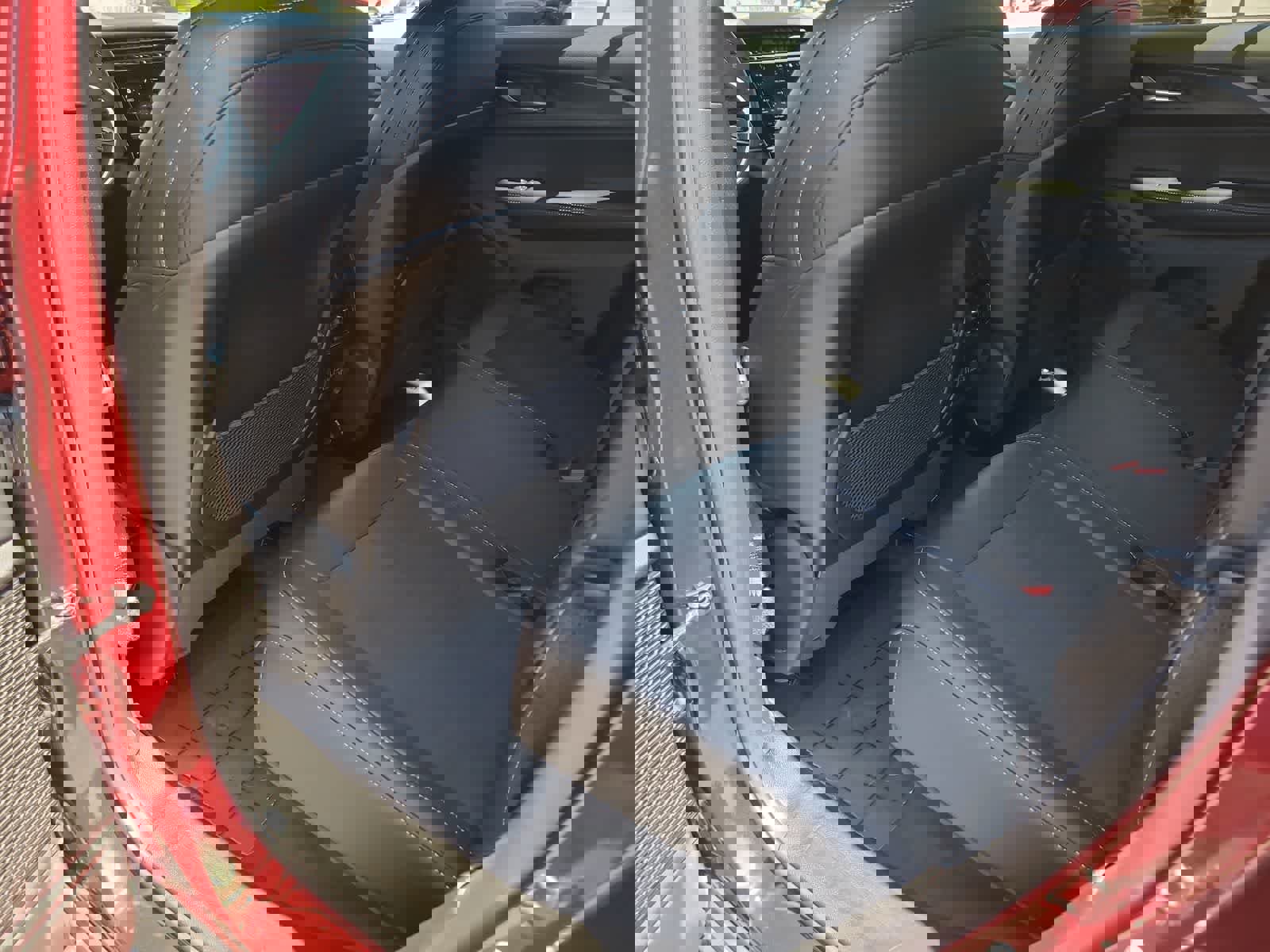 New 2025 Jeep Grand Cherokee Altitude w/ Trailer Tow Package image 20