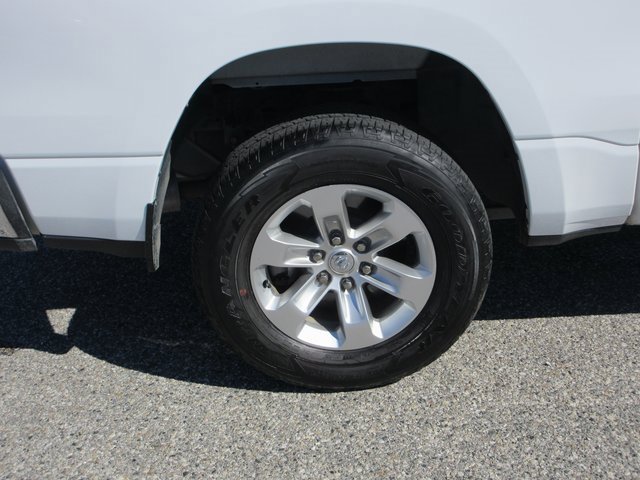 Used 2024 RAM 1500 Laramie image 4