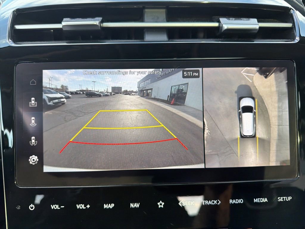 Used 2023 Hyundai Tucson Limited image 32