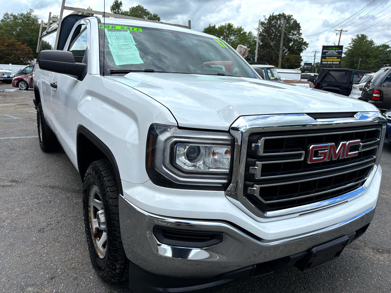 Used 2017 GMC Sierra 1500 2WD Regular Cab image 3