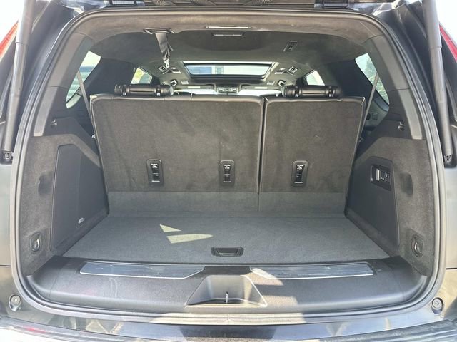 Used 2024 Cadillac Escalade Premium Luxury Platinum AWD/4WD image 9
