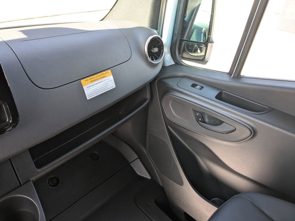 New 2026 Mercedes-Benz Sprinter 2500 image 13
