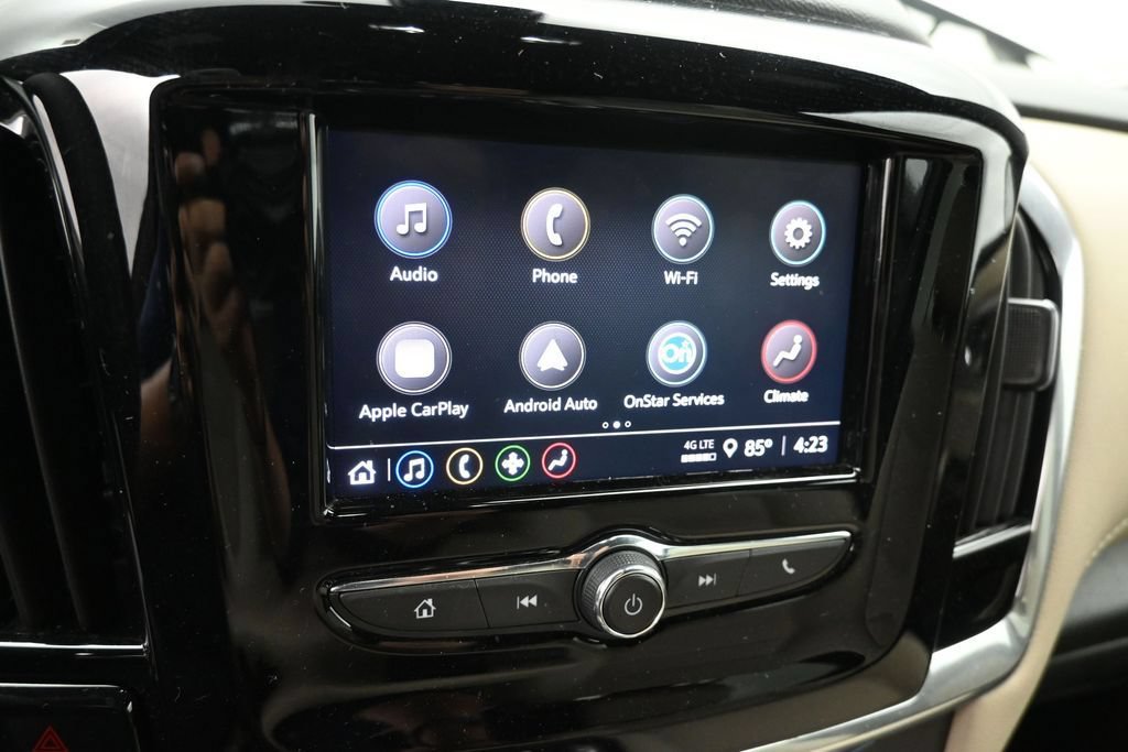Used 2022 Chevrolet Traverse LS FWD image 16