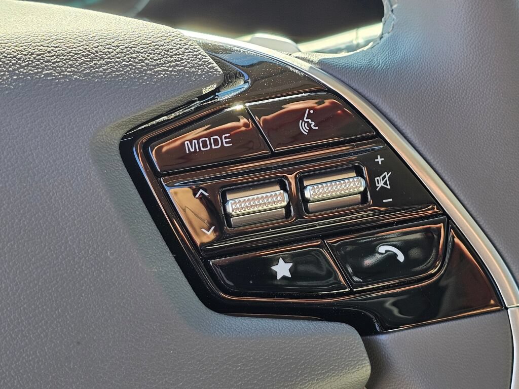 New 2026 Kia Niro EX FWD image 19