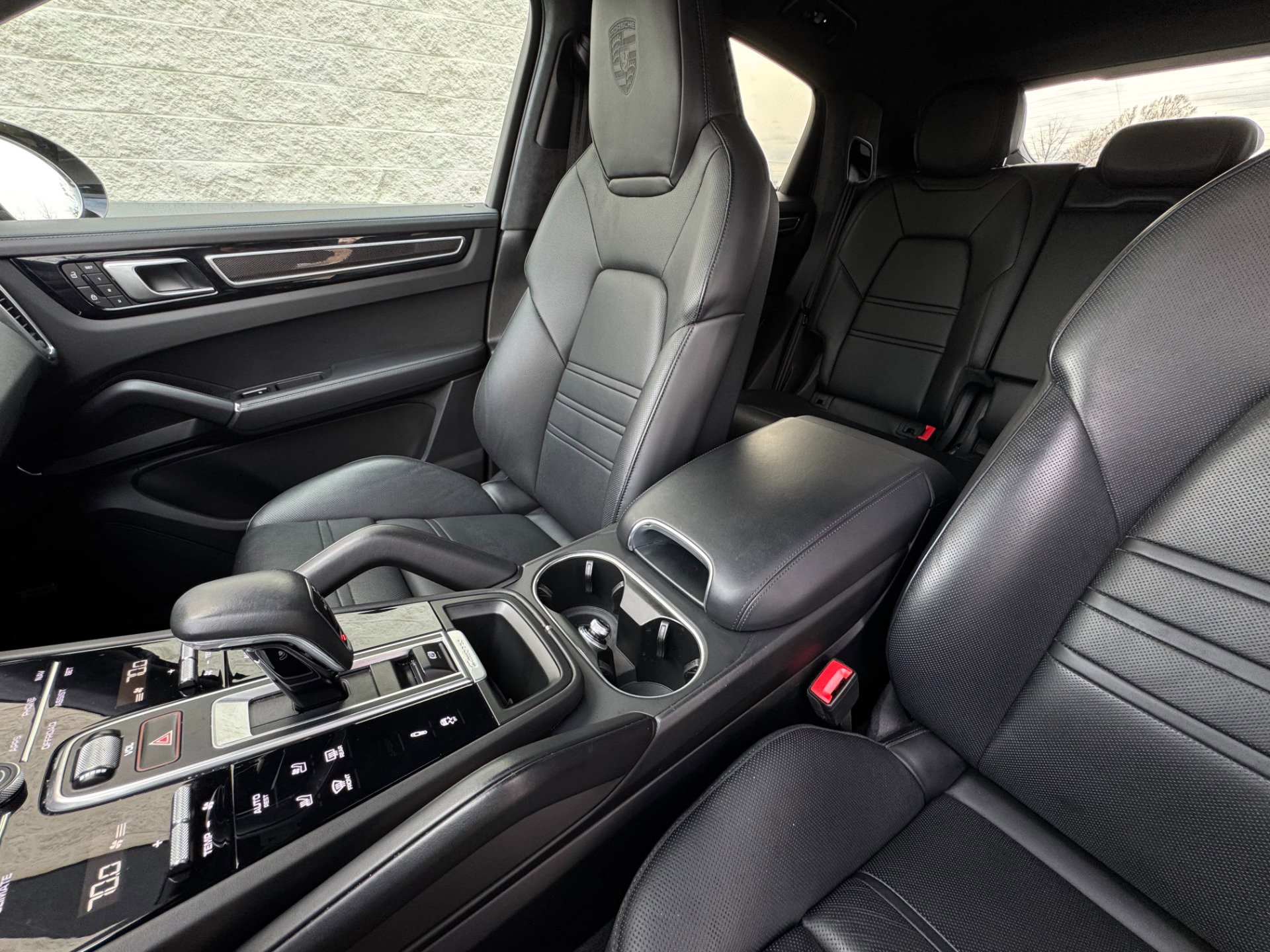 Used 2022 Porsche Cayenne GTS image 41