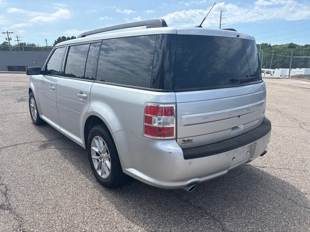 Used 2019 Ford Flex SE FWD image 5