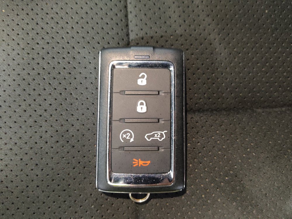 Used 2023 Jeep Grand Cherokee Altitude AWD/4WD image 32