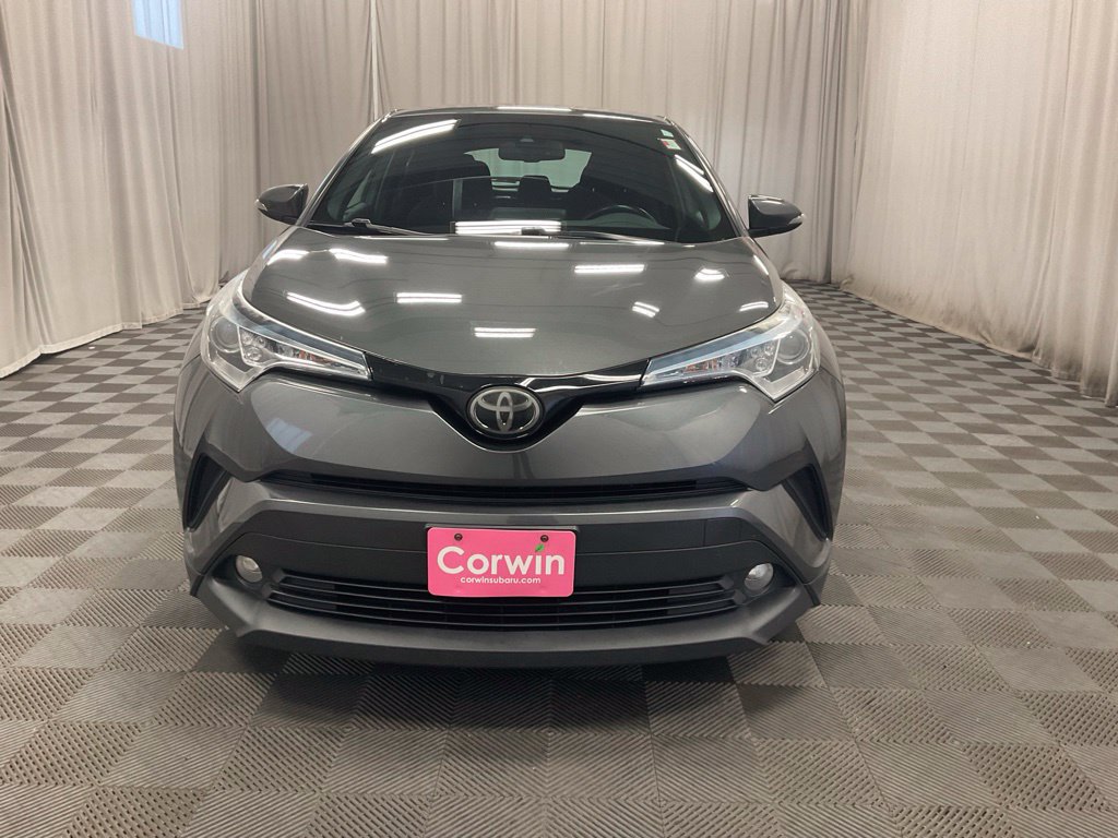 Used 2018 Toyota C-HR XLE FWD image 12