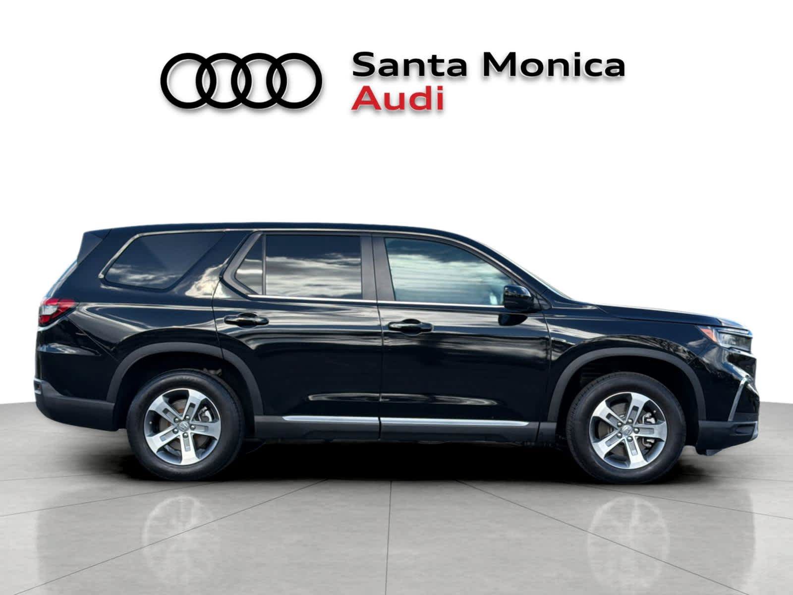Used 2025 Honda Pilot EX-L image 8