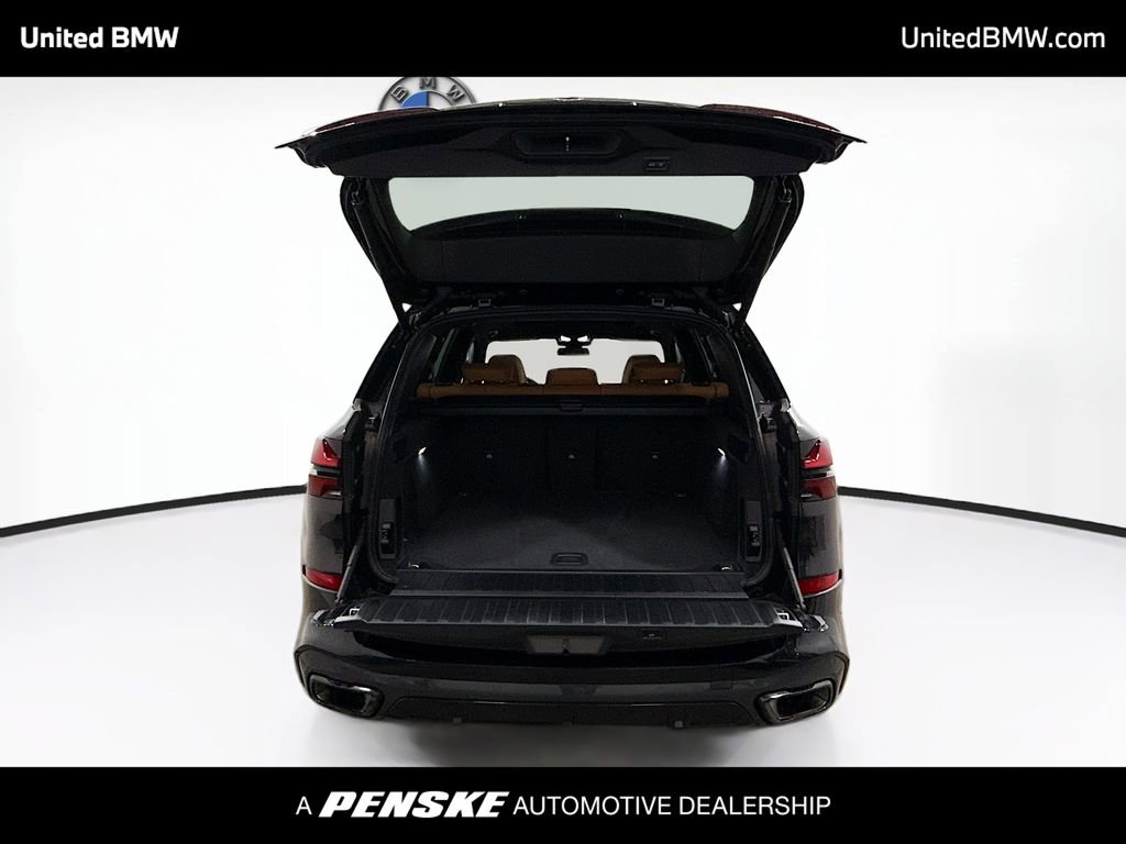 Used 2026 BMW X5 xDrive40i w/ M Sport Package image 14