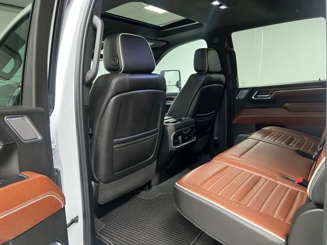 Used 2024 GMC Sierra 2500 Denali Ultimate AWD/4WD image 45