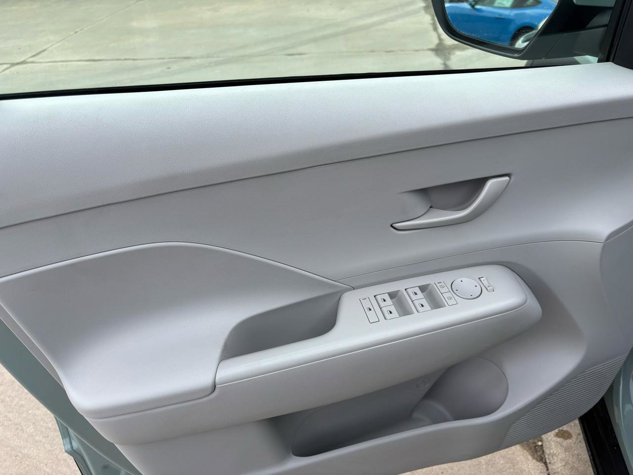 Used 2024 Hyundai Kona SEL image 10