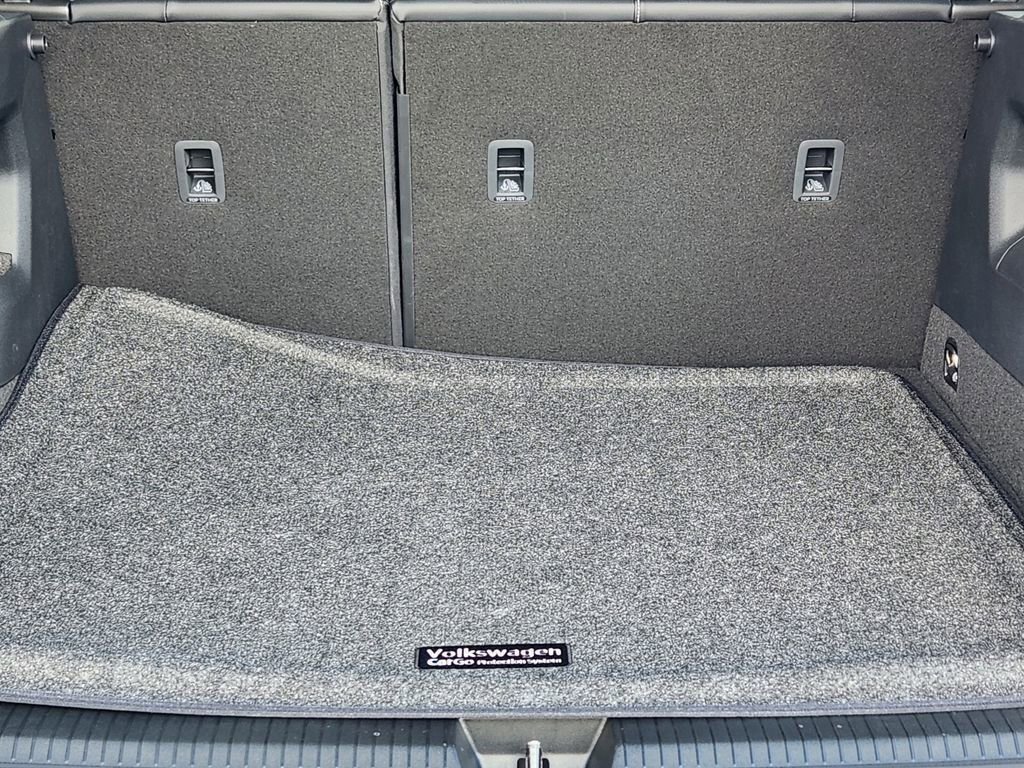 New 2026 Volkswagen Tiguan SE image 22