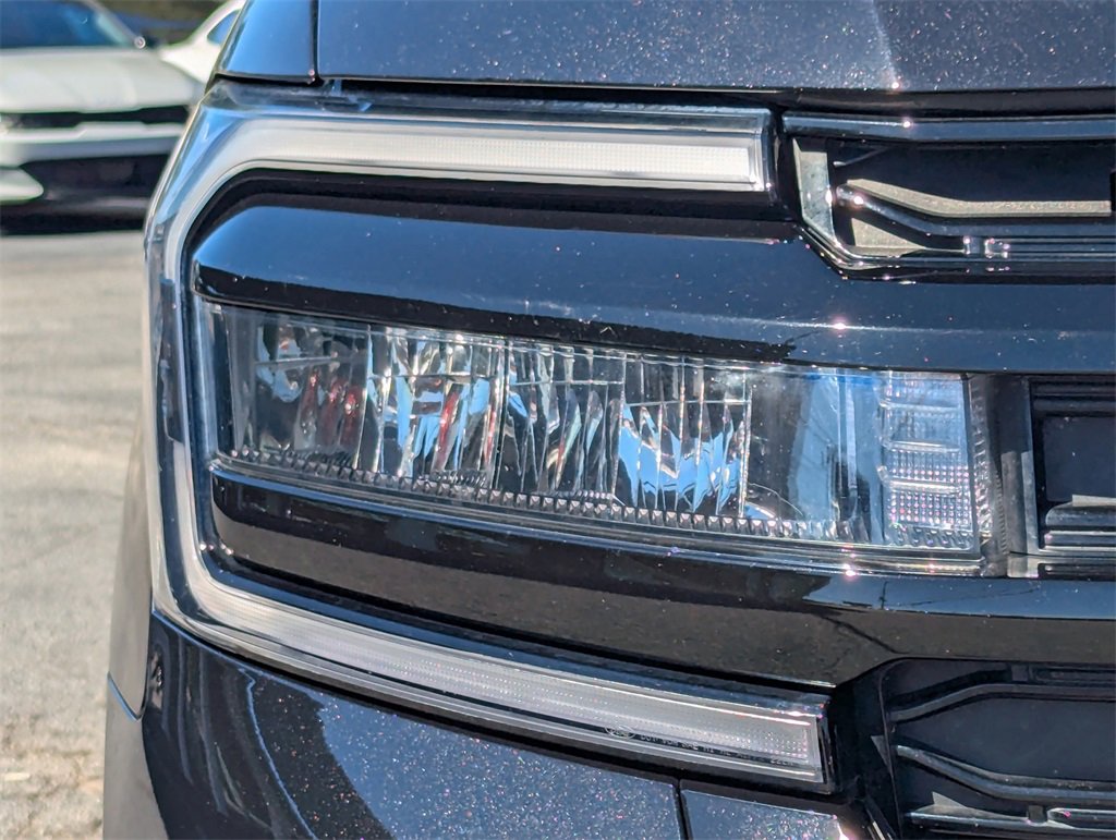 Used 2022 Ford Expedition Max Limited image 32