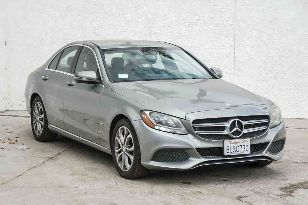 Used 2016 Mercedes-Benz C 300 Sedan image 3