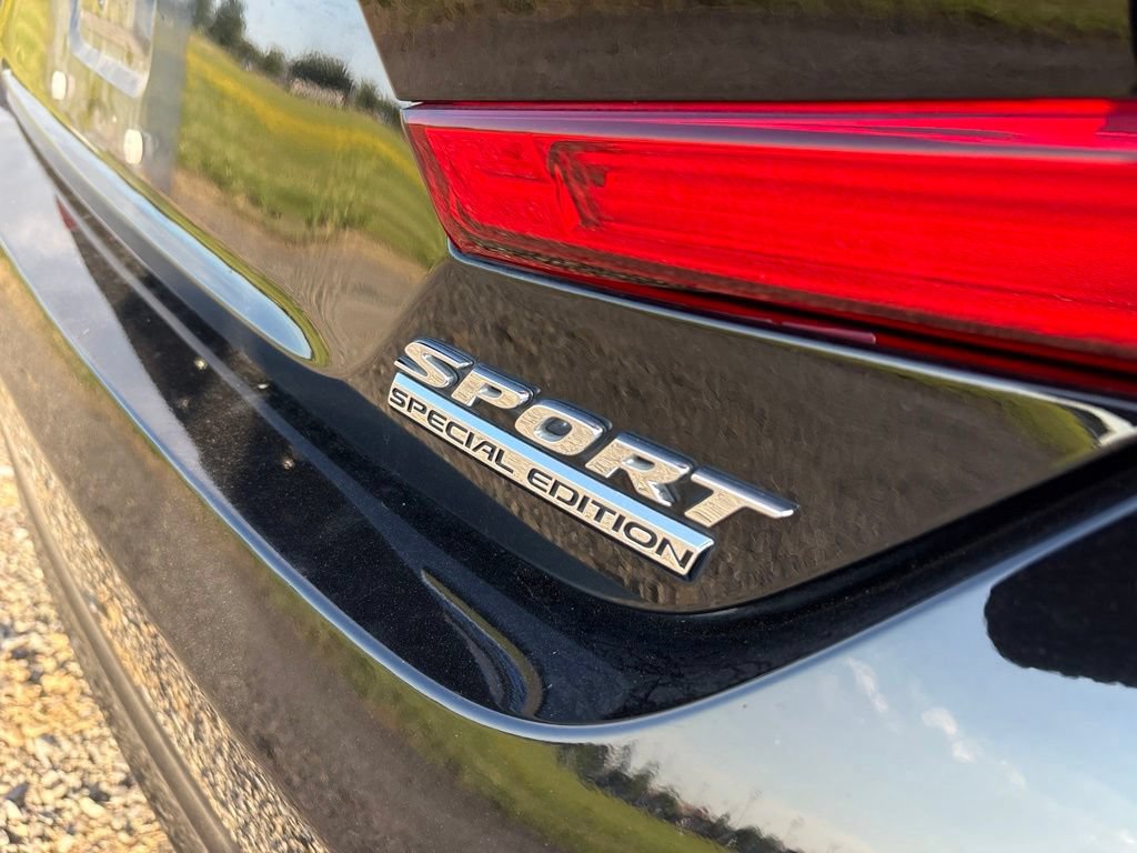 Used 2021 Honda Accord Sport Special Edition image 4