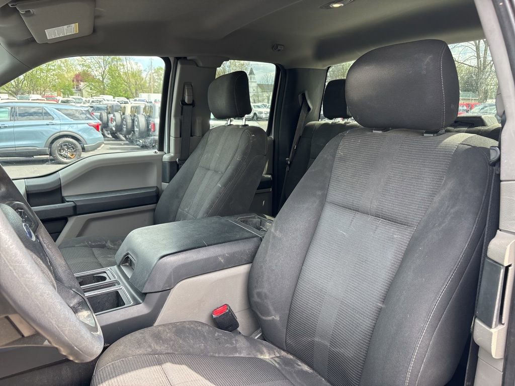 Used 2017 Ford F150 XL w/ Equipment Group 101A Mid AWD/4WD image 4
