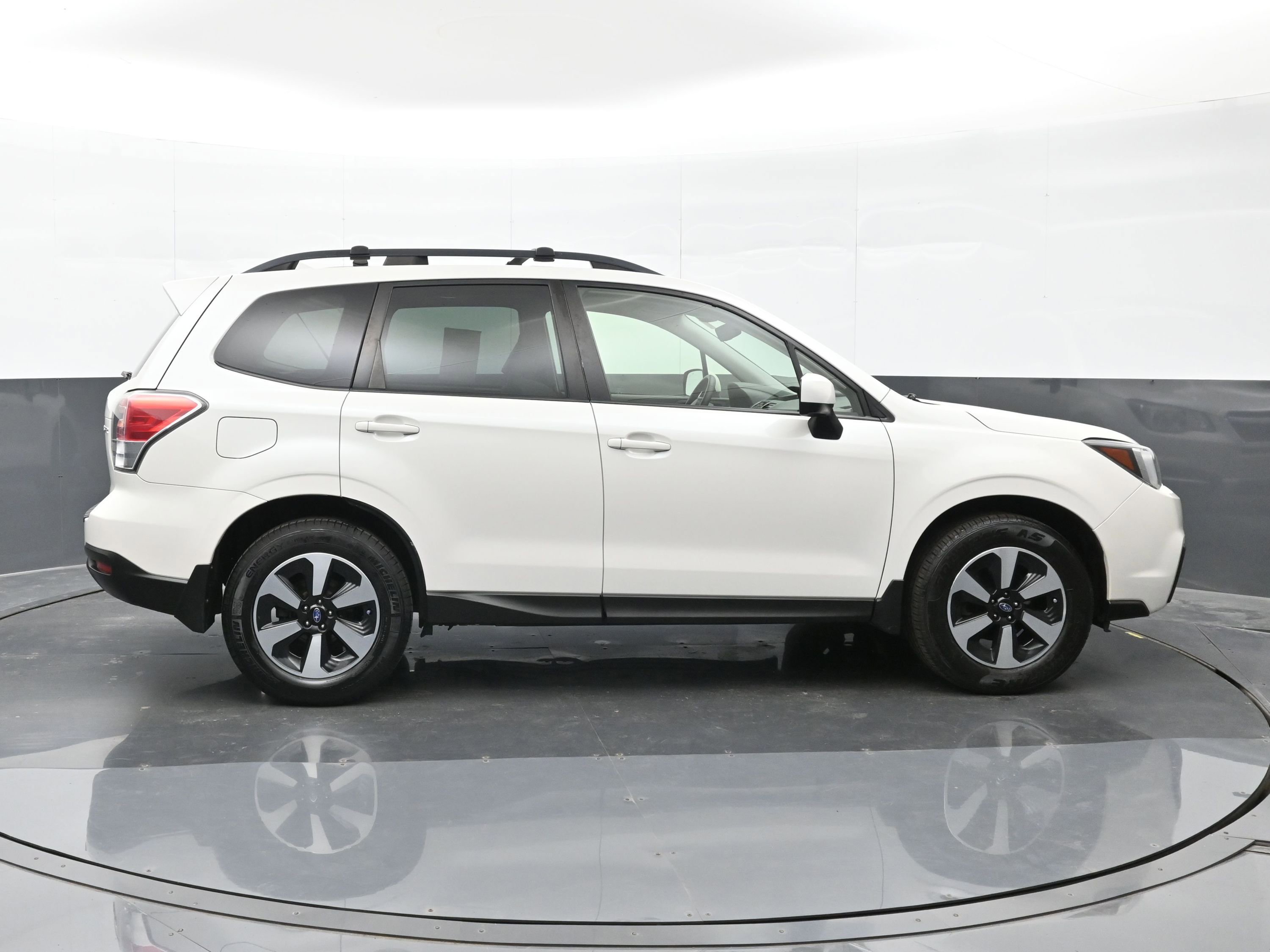 Used 2018 Subaru Forester 2.5i Premium image 9