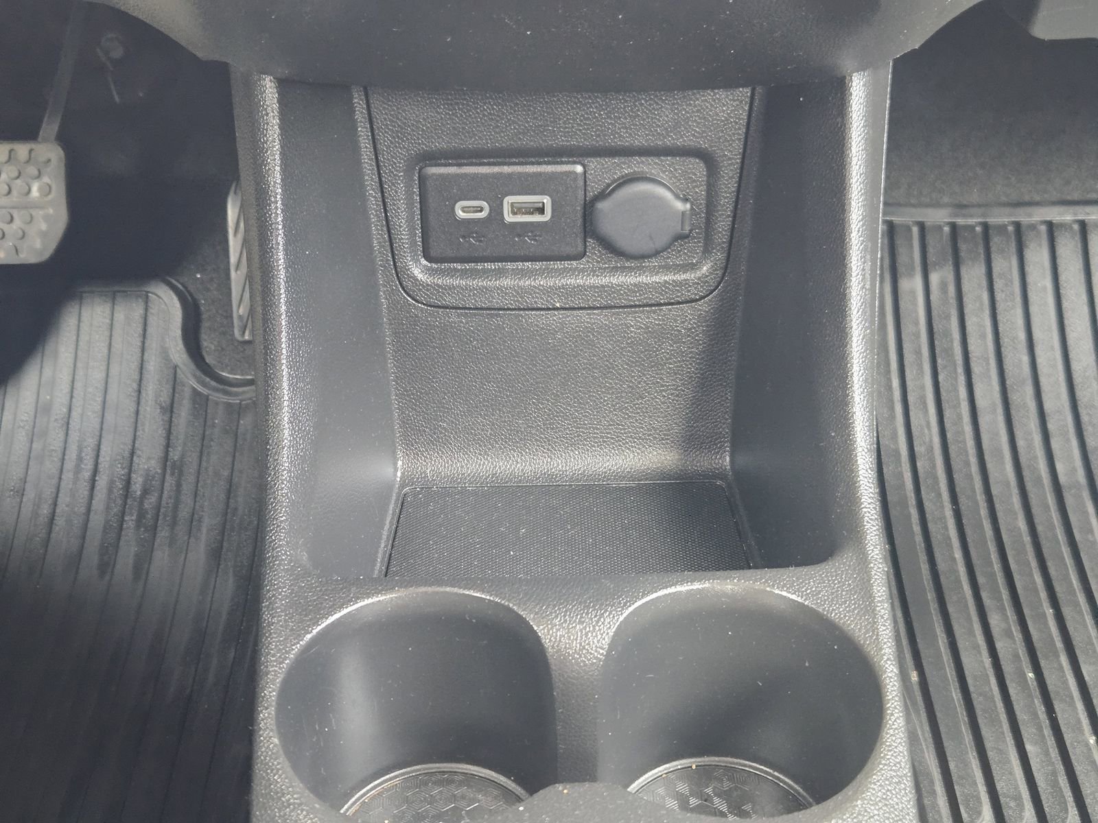 Used 2020 Chevrolet Spark LT image 20