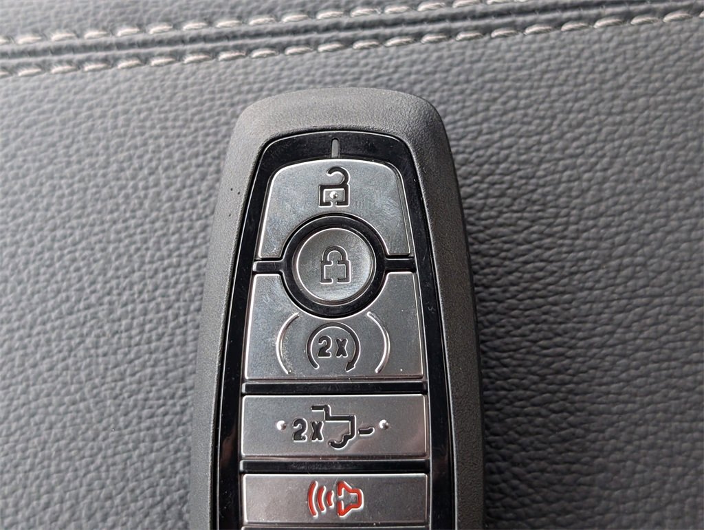 New 2026 Ford F250 Lariat image 33