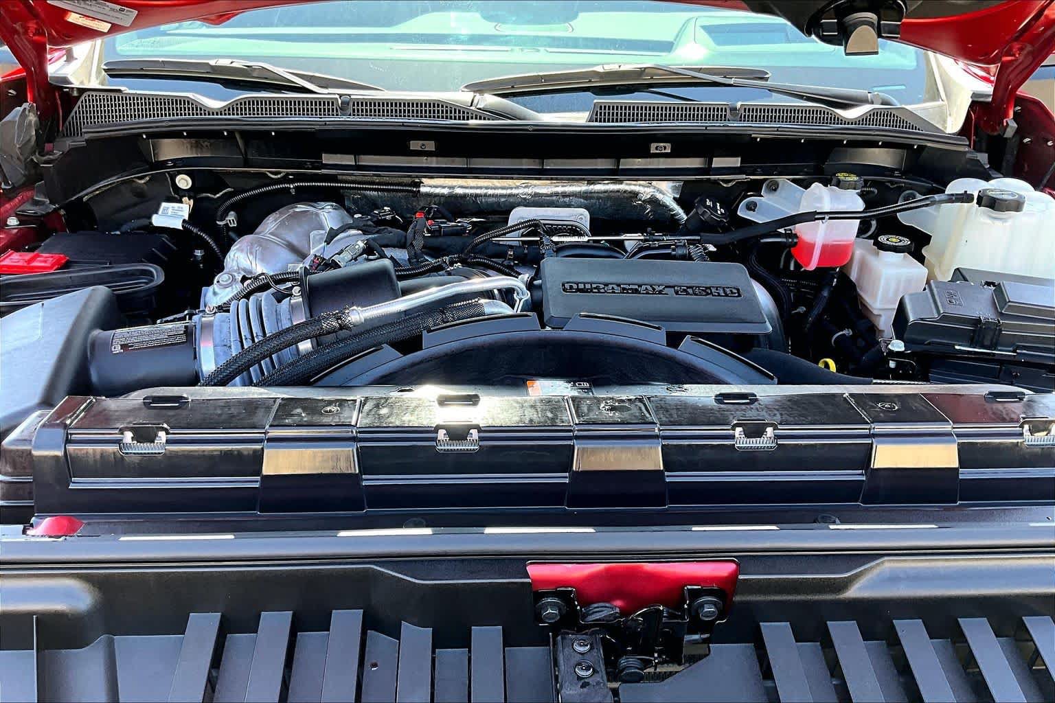 Used 2025 GMC Sierra 2500 AT4X w/ AT4X AEV Edition AWD/4WD image 32
