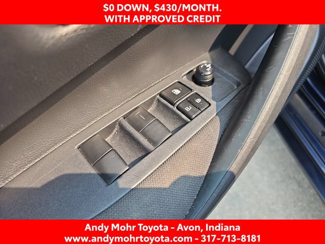 Used 2023 Toyota Corolla LE FWD image 12
