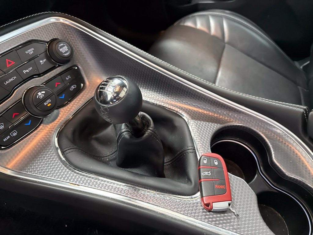 Used 2017 Dodge Challenger SRT Hellcat RWD image 7