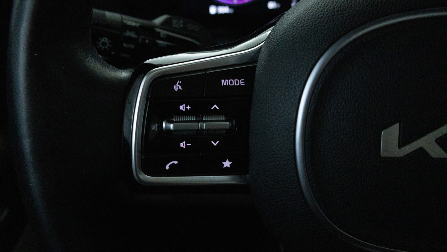 Used 2024 Kia Carnival SX Prestige FWD image 20