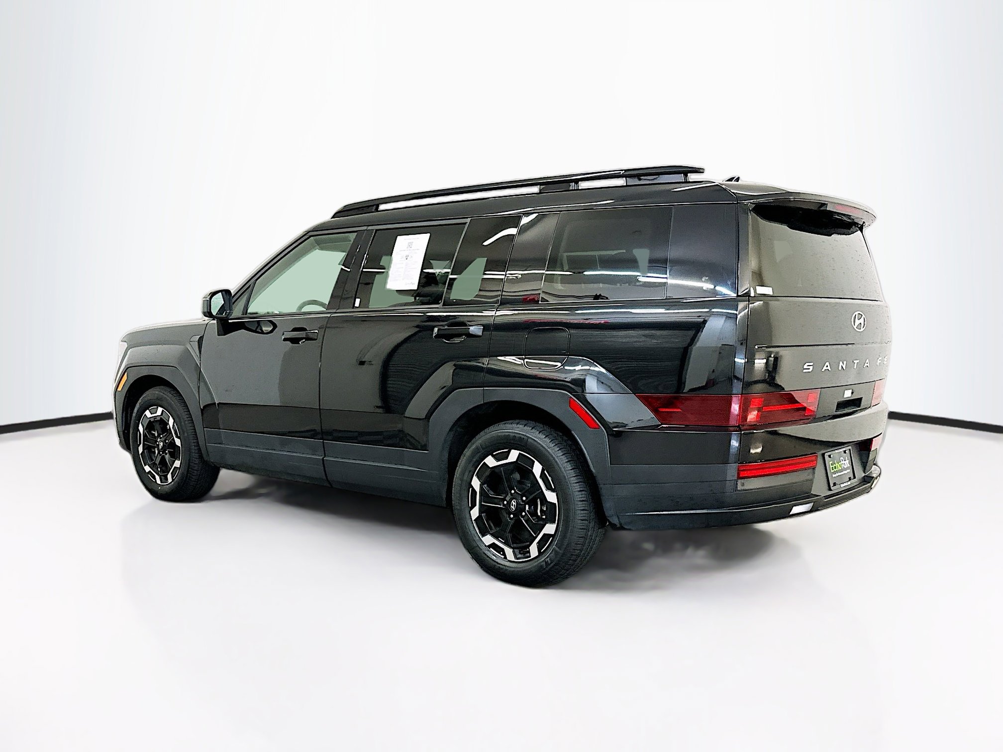 Used 2025 Hyundai Santa Fe SEL image 5