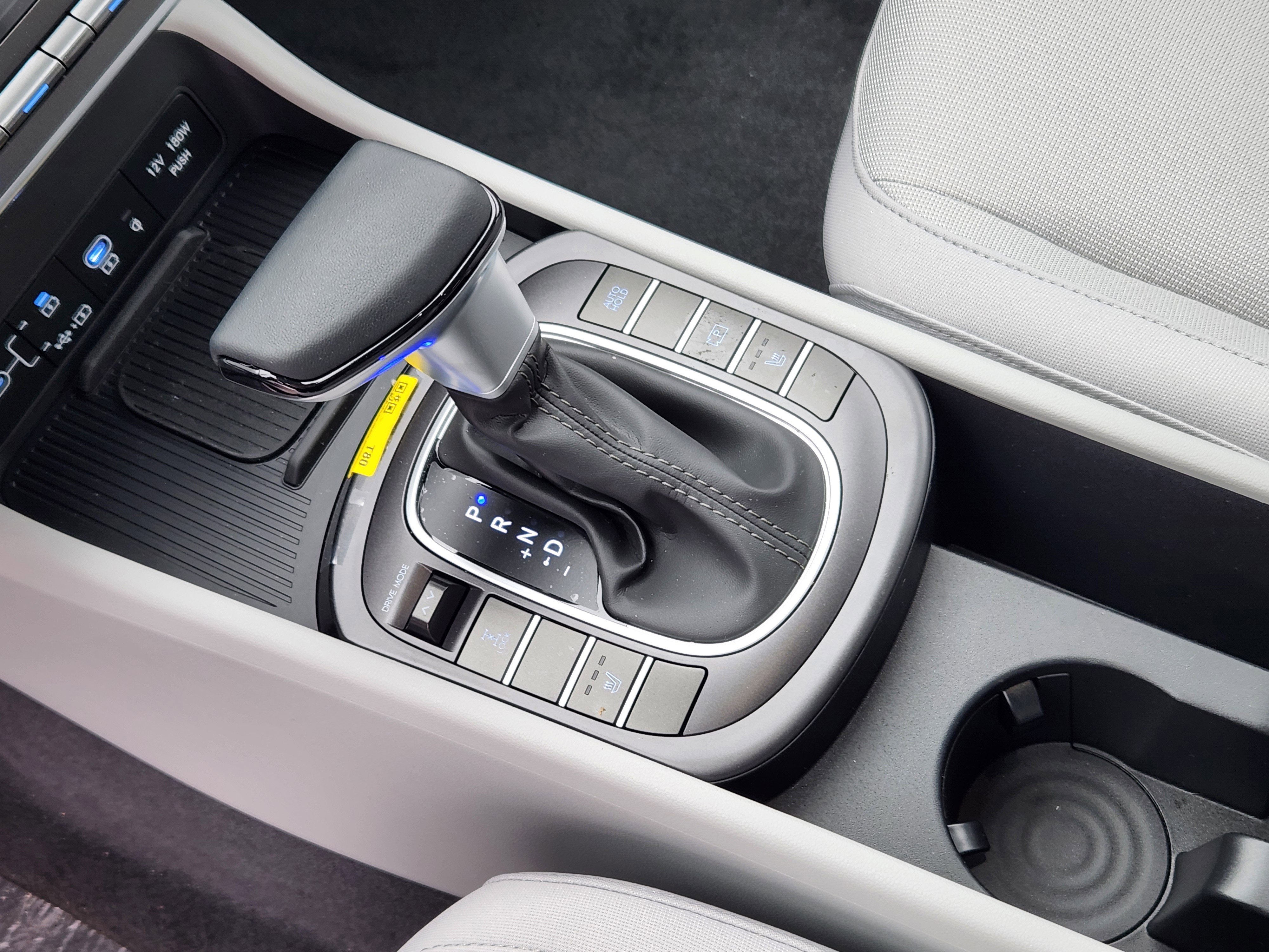 New 2026 Hyundai Kona SEL Sport AWD/4WD image 15