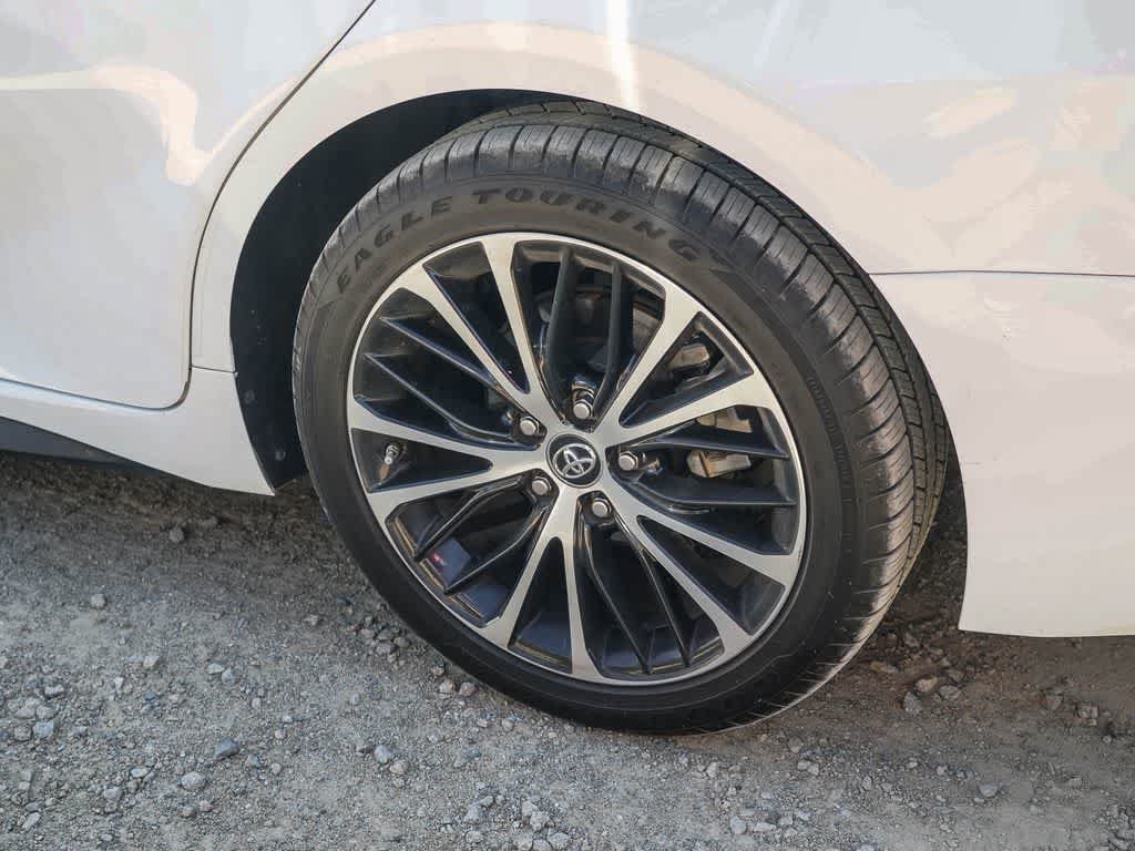 Used 2019 Toyota Camry SE FWD image 16