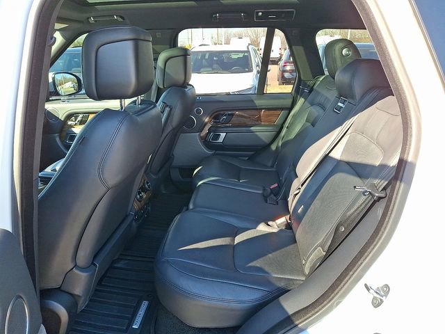 Used 2018 Land Rover Range Rover HSE image 8