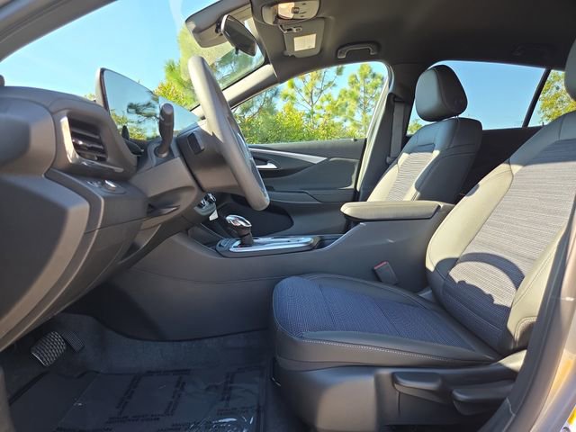 New 2026 Buick Envista Preferred w/ Convenience II Package FWD image 16