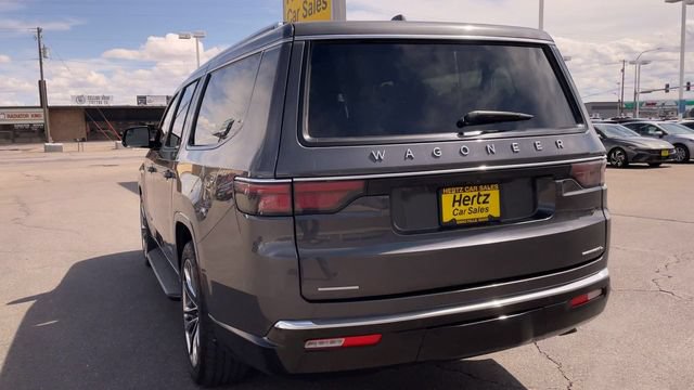 Used 2023 Jeep Wagoneer L Series II w/ Premium Group I AWD/4WD image 8