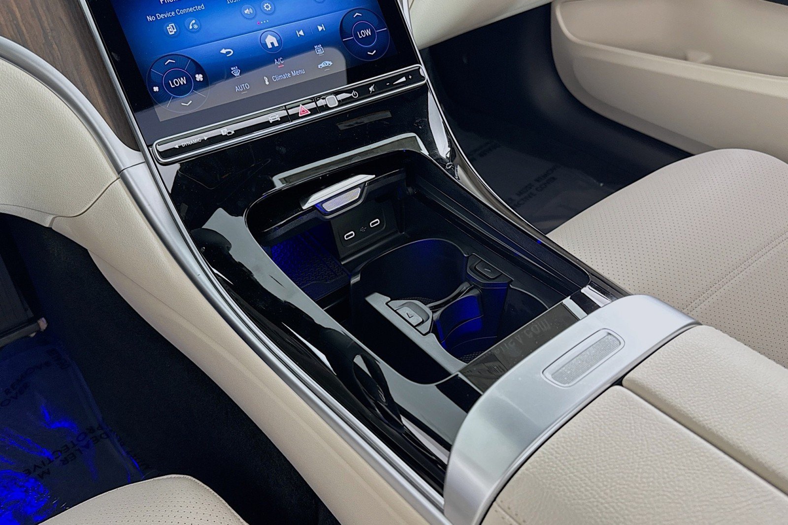 New 2026 Mercedes-Benz C 300 Sedan image 5