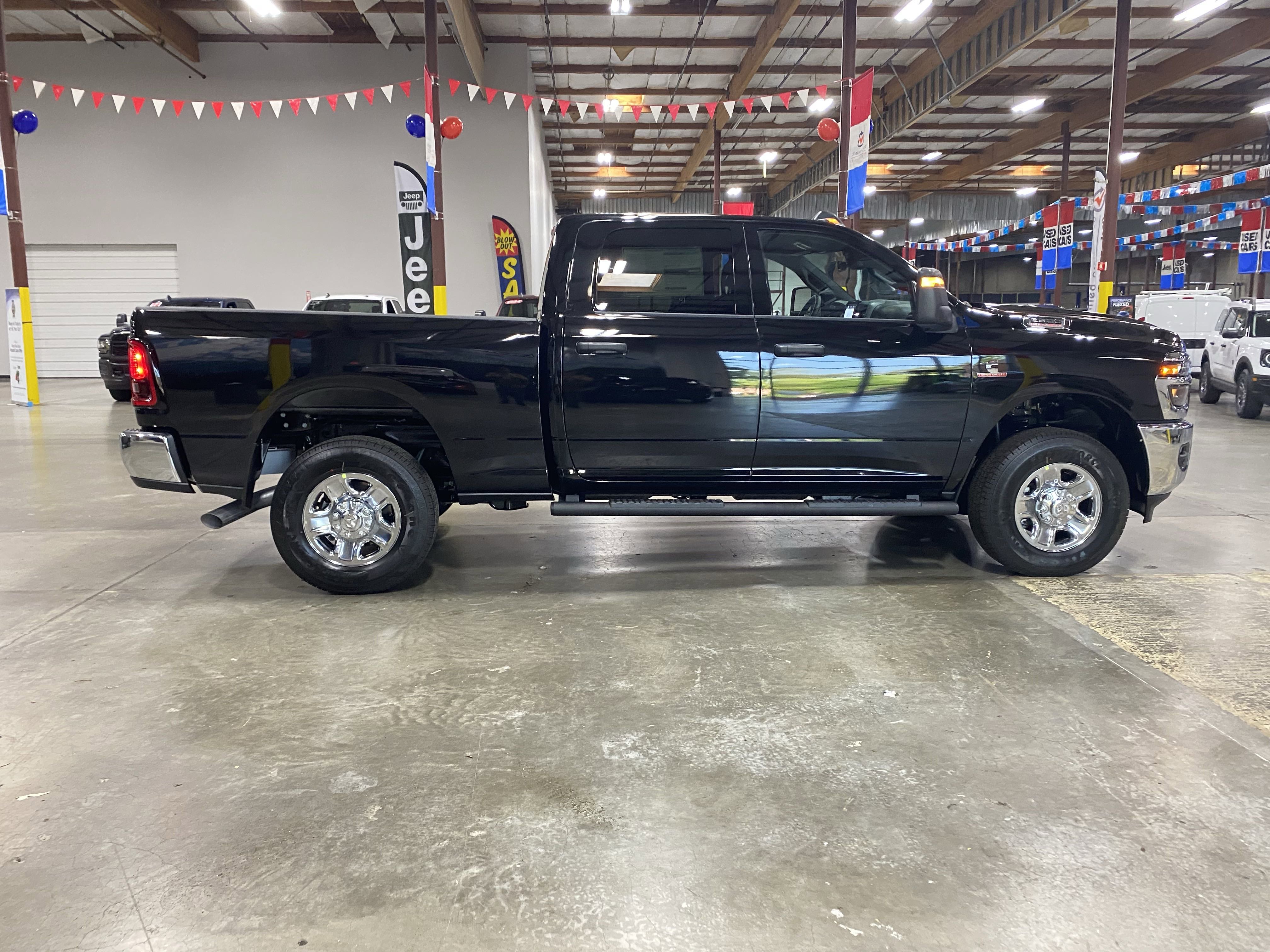 New 2025 RAM 2500 Tradesman image 6