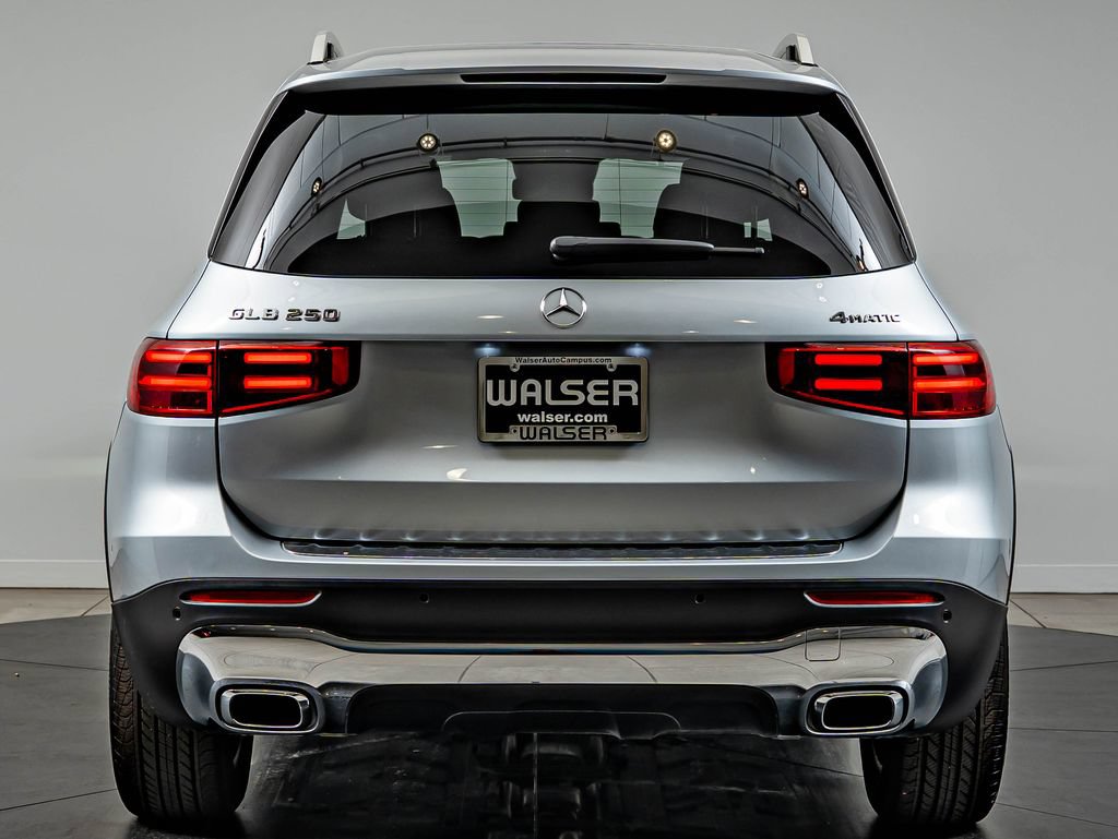 Certified 2026 Mercedes-Benz GLB 250 4MATIC image 6