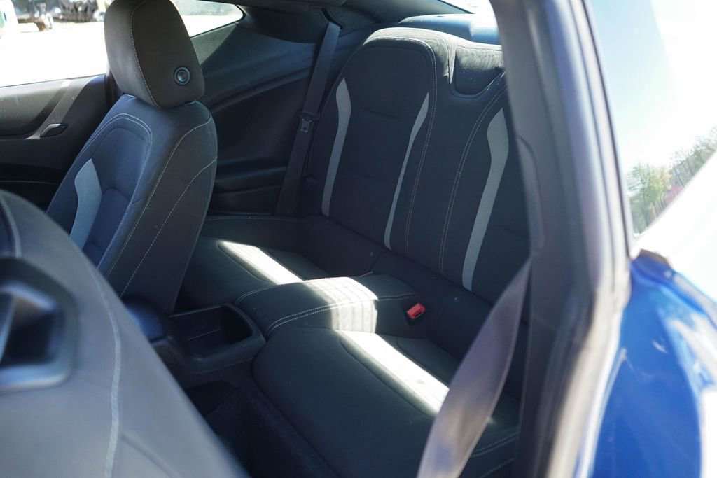 Used 2019 Chevrolet Camaro LT image 33