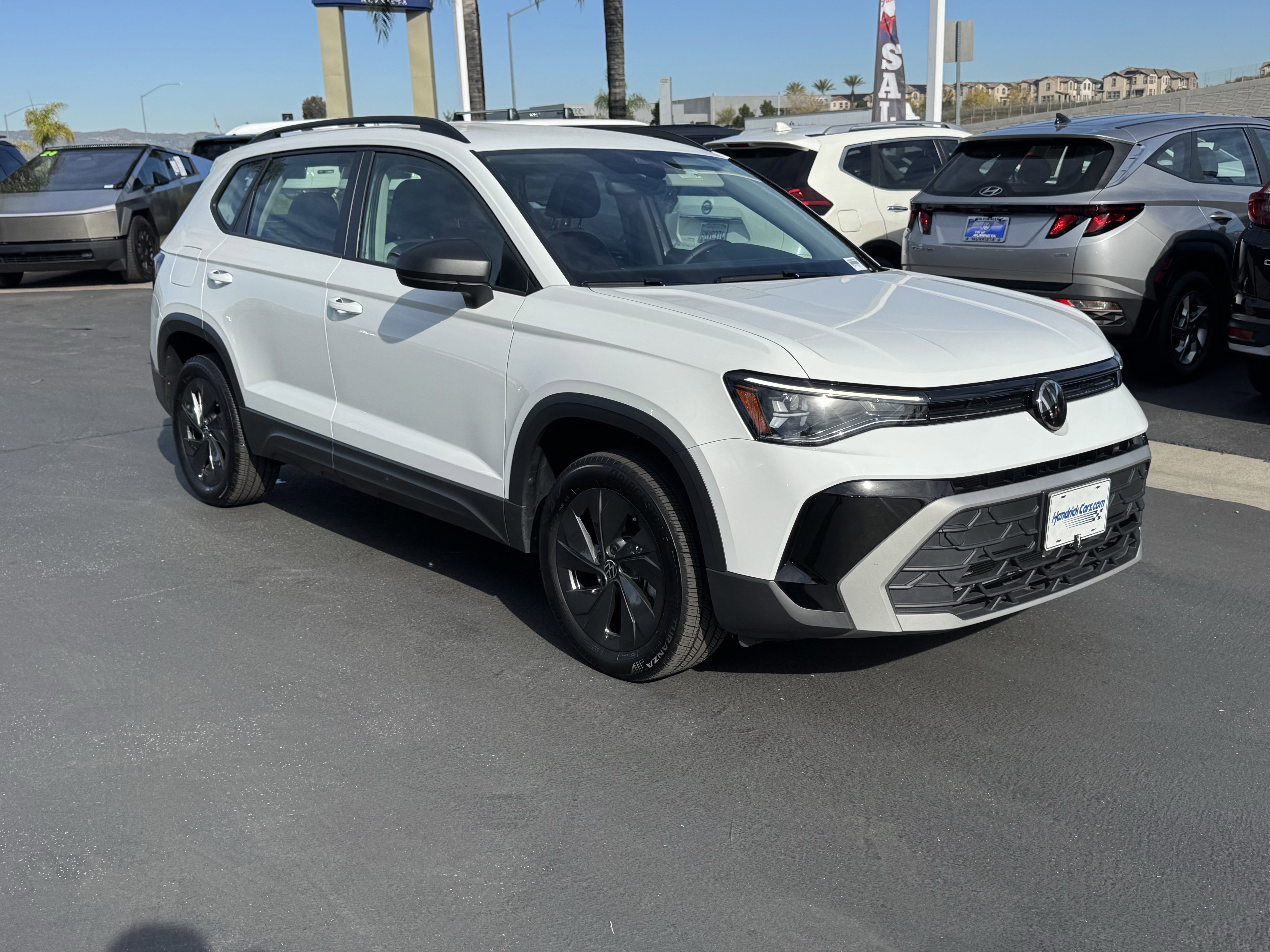 Used 2025 Volkswagen Taos S image 2